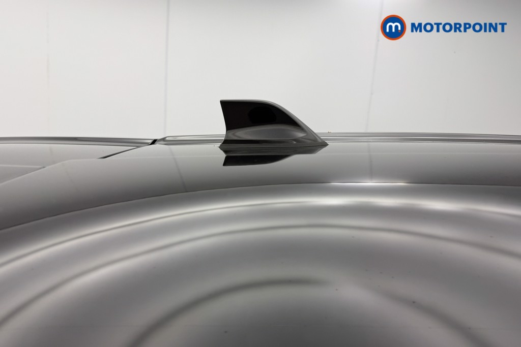 Nissan Juke N-Connecta Manual Petrol SUV - Stock Number (1656238) - 46th supplementary image