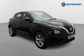 Nissan Juke N-Connecta Manual Petrol SUV - Stock Number (1656238) - Drivers side front corner