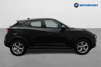 Nissan Juke N-Connecta Manual Petrol SUV - Stock Number (1656238) - Drivers side