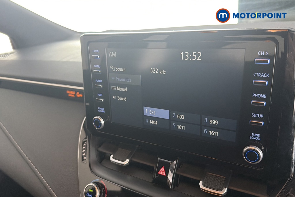 Toyota Corolla Icon Automatic Petrol-Electric Hybrid Hatchback - Stock Number (1657668) - 8th supplementary image