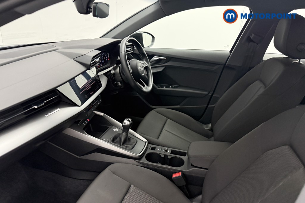 Audi A3 Technik Manual Petrol Hatchback - Stock Number (1658452) - 2nd supplementary image