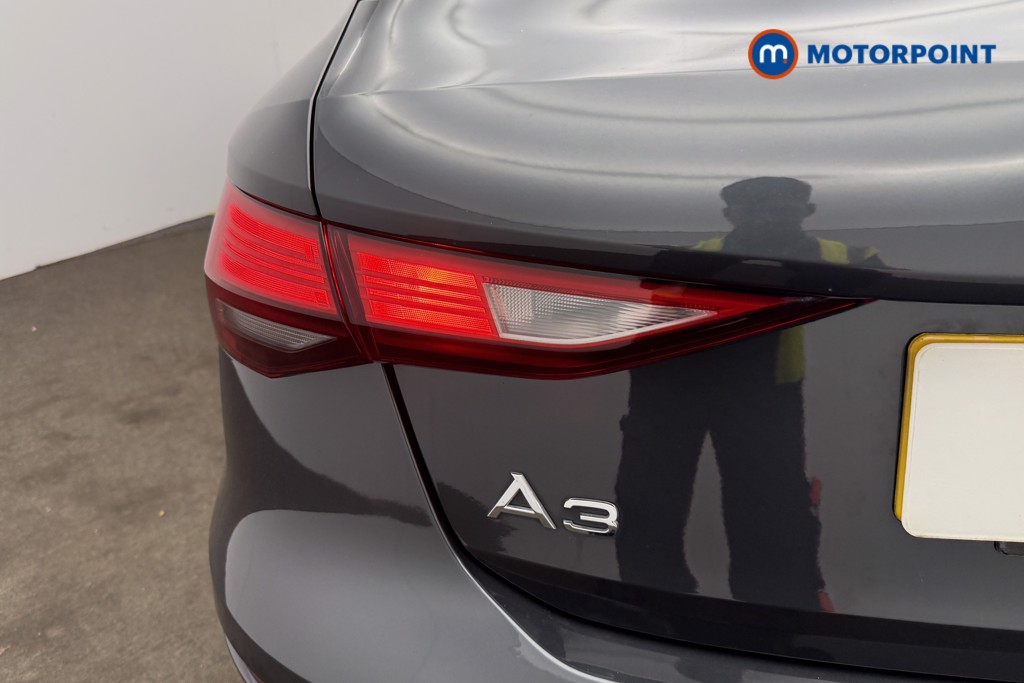 Audi A3 Technik Manual Petrol Hatchback - Stock Number (1658452) - 7th supplementary image