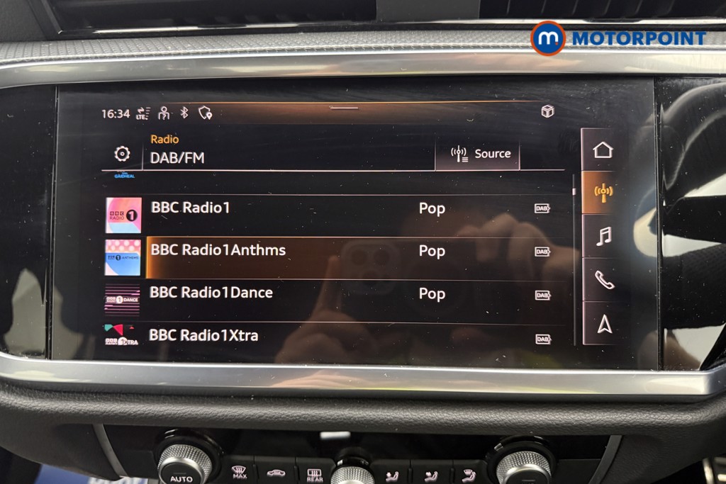 Audi Q3 S Line Automatic Petrol SUV - Stock Number (1658492) - 9th supplementary image