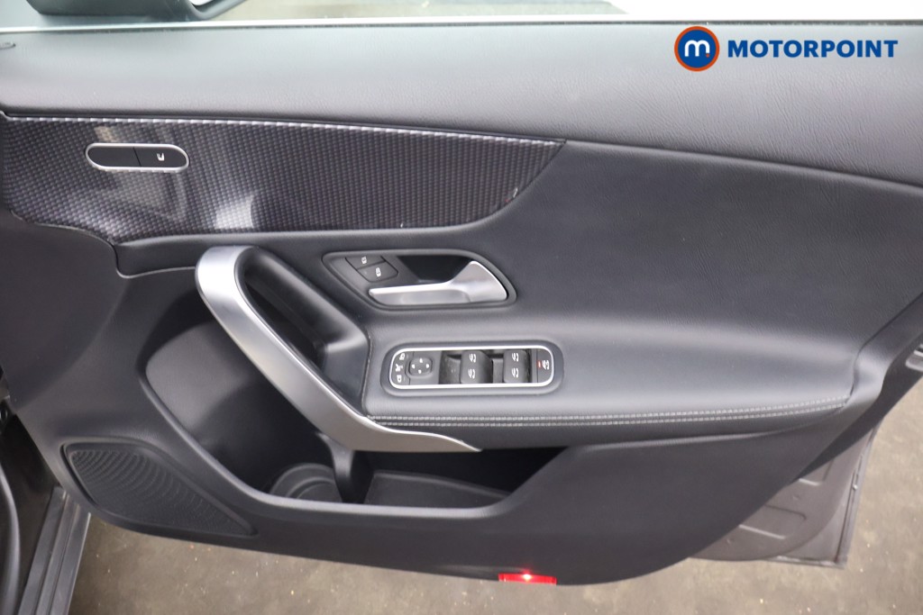 Mercedes-Benz A Class Sport Executive Edition Automatic Petrol Hatchback - Stock Number (1658880) - 14th supplementary image