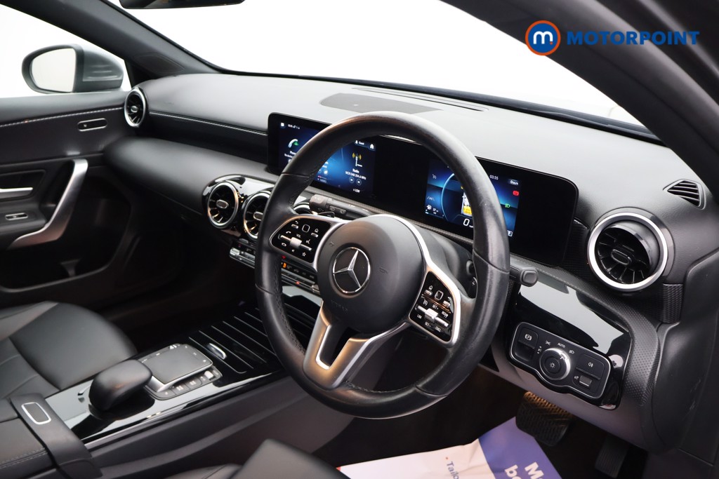 Mercedes-Benz A Class Sport Executive Edition Automatic Petrol Hatchback - Stock Number (1658880) - 15th supplementary image