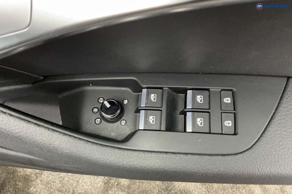 Audi A6 S Line Automatic Petrol Saloon - Stock Number (1659063) - 15th supplementary image