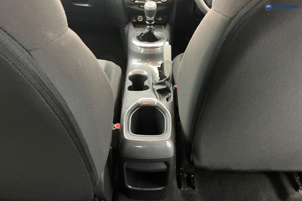 Nissan Juke Acenta Manual Petrol SUV - Stock Number (1659642) - 18th supplementary image