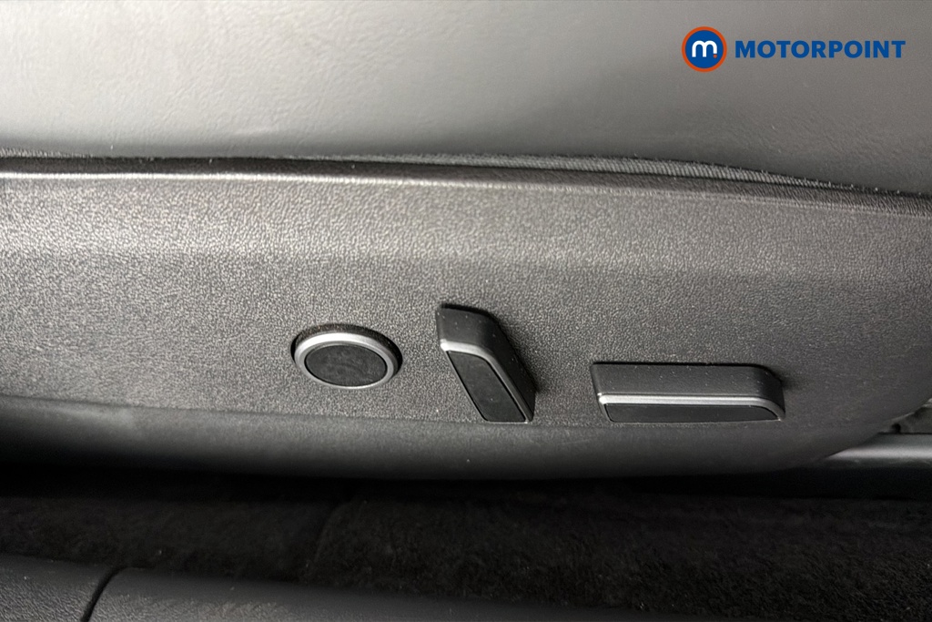 Tesla Model 3 Long Range Automatic Electric Saloon - Stock Number (1659719) - 23rd supplementary image