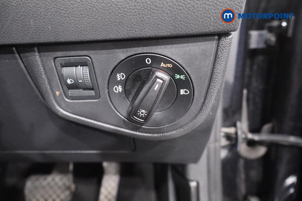 Volkswagen Taigo Life Automatic Petrol SUV - Stock Number (1659963) - 16th supplementary image