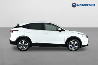 Nissan Qashqai N-Connecta Automatic Petrol SUV - Stock Number (1660044) - Drivers side