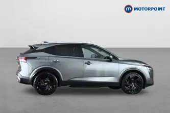 Nissan Qashqai Tekna-Plus Manual Petrol SUV - Stock Number (1660497) - Drivers side