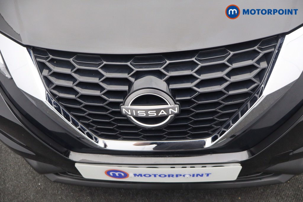 Nissan Juke N-Connecta Manual Petrol SUV - Stock Number (1660525) - 21st supplementary image