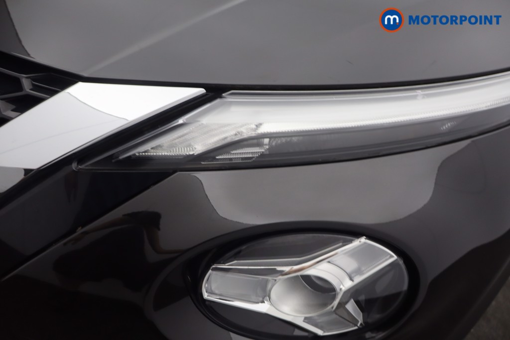Nissan Juke N-Connecta Manual Petrol SUV - Stock Number (1660525) - 22nd supplementary image
