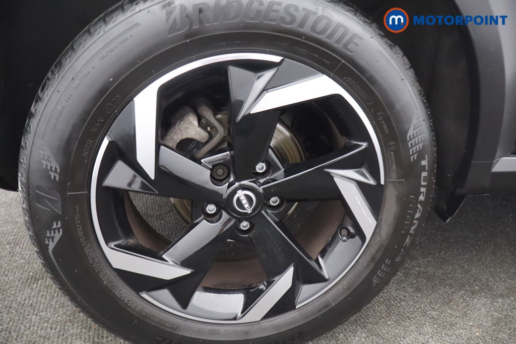 Nissan Juke N-Connecta Manual Petrol SUV - Stock Number (1660525) - 26th supplementary image