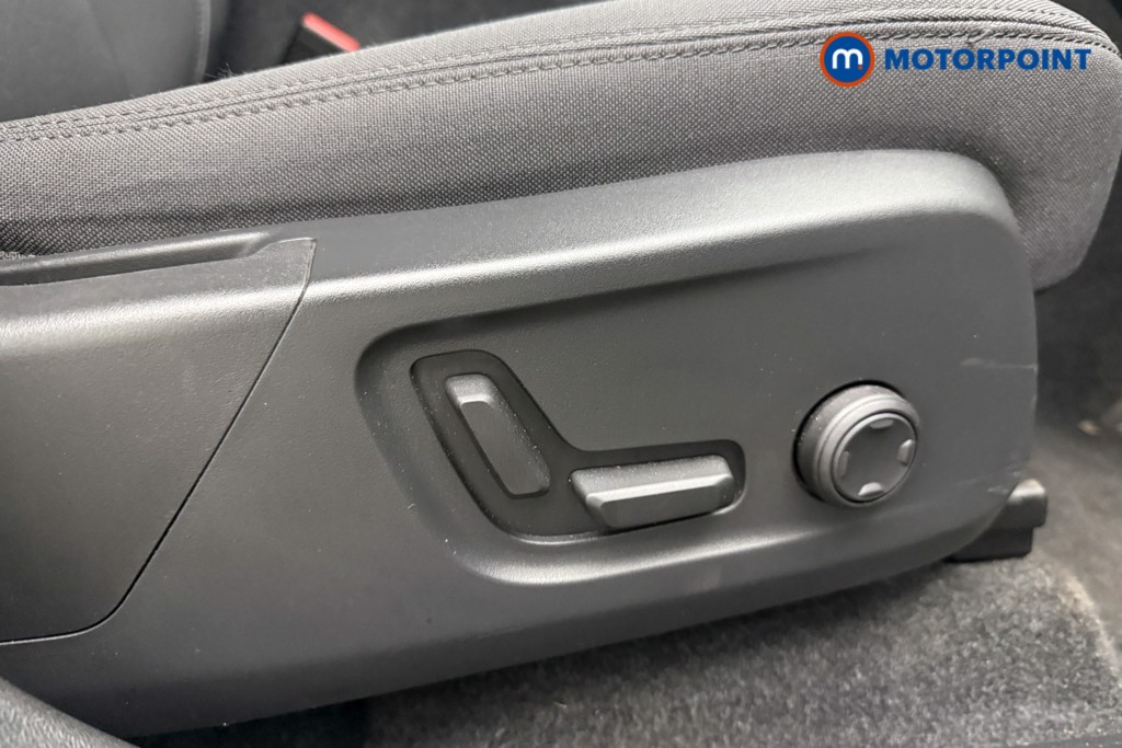 Volvo Xc40 Twin Plus Automatic Electric SUV - Stock Number (1660804) - 29th supplementary image