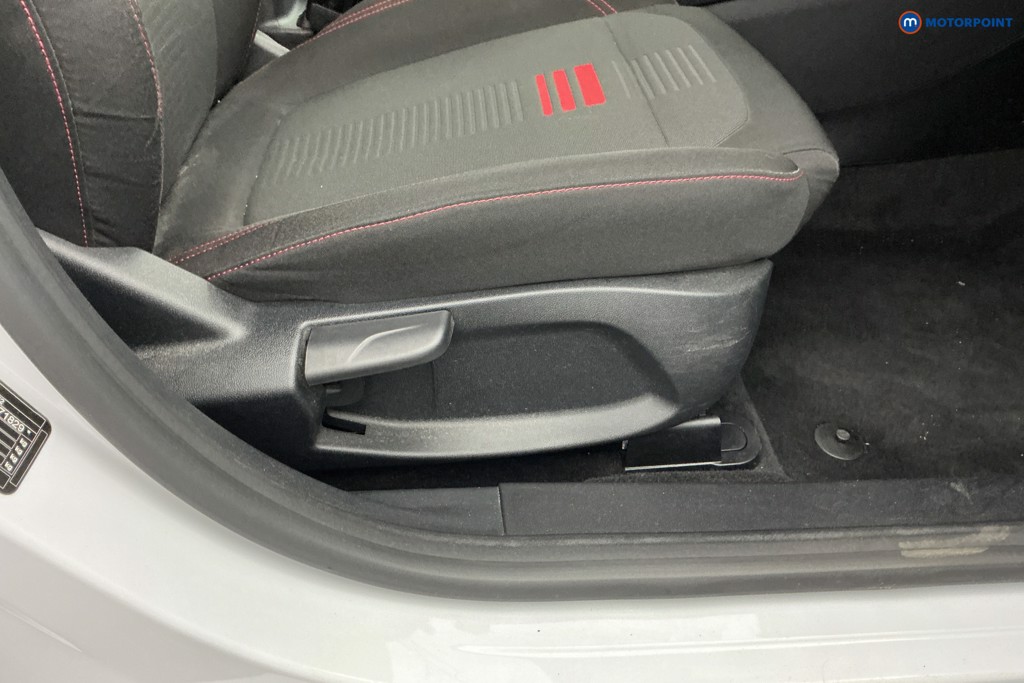 Ford Fiesta St-Line Edition Manual Petrol Hatchback - Stock Number (1661074) - 18th supplementary image