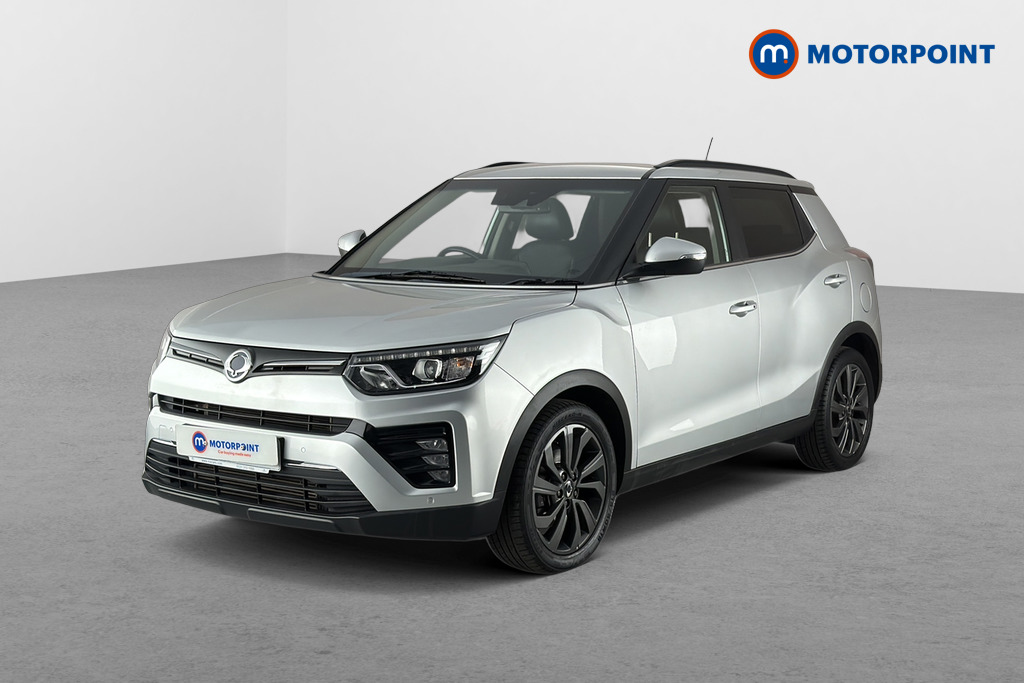Ssangyong Tivoli Ultimate Automatic Petrol SUV - Stock Number (1661312) - Passenger side front corner