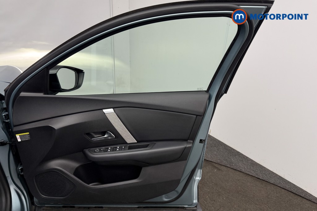 Citroen C4 YOU Manual Petrol Hatchback - Stock Number (1661501) - 18th supplementary image