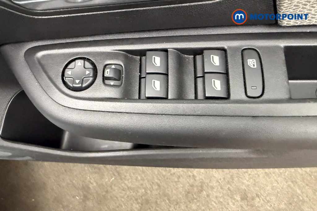 Citroen C4 YOU Manual Petrol Hatchback - Stock Number (1661501) - 19th supplementary image