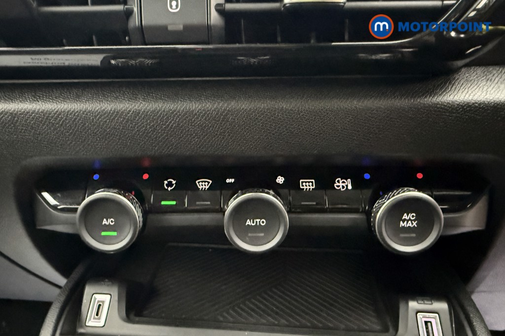 Citroen C4 YOU Manual Petrol Hatchback - Stock Number (1661501) - 24th supplementary image