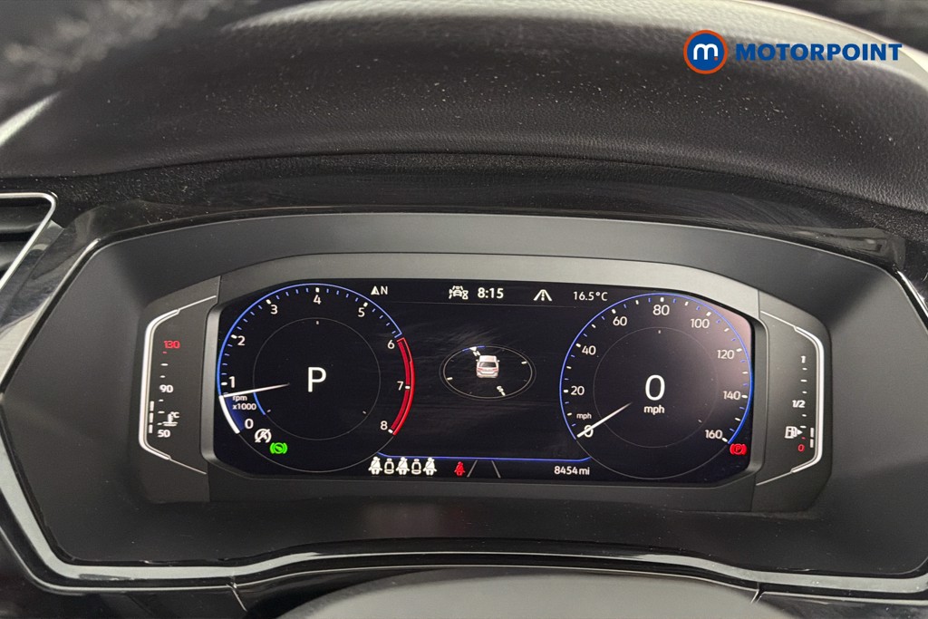 Volkswagen Touran SEL Automatic Petrol People Carrier - Stock Number (1661651) - 8th supplementary image