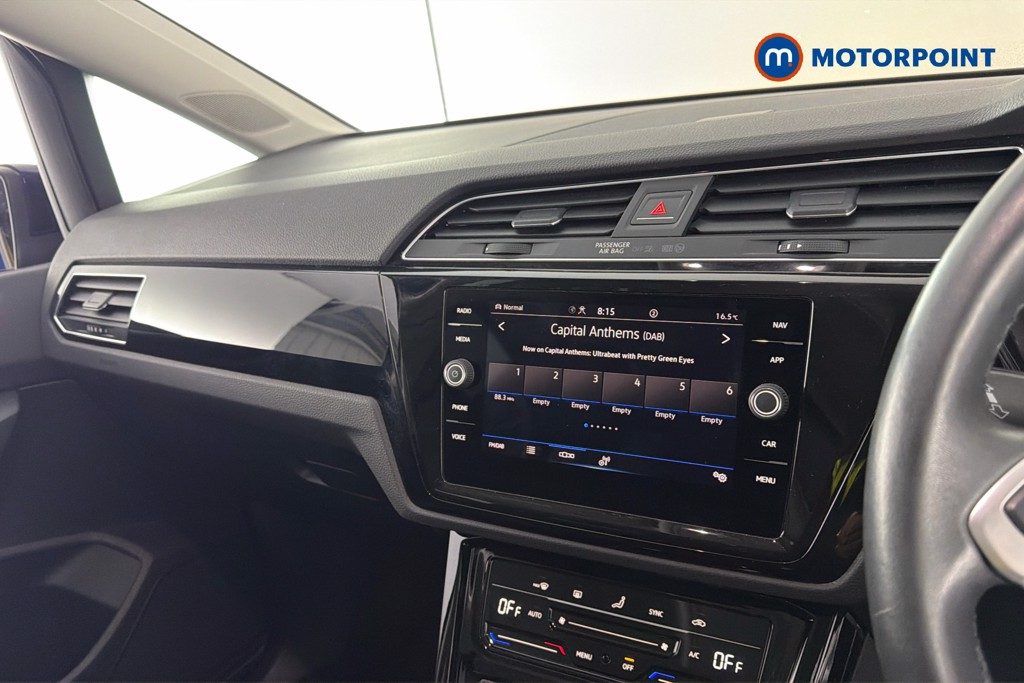 Volkswagen Touran SEL Automatic Petrol People Carrier - Stock Number (1661651) - 9th supplementary image