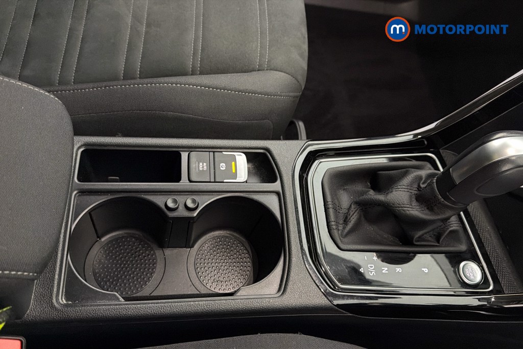 Volkswagen Touran SEL Automatic Petrol People Carrier - Stock Number (1661651) - 16th supplementary image