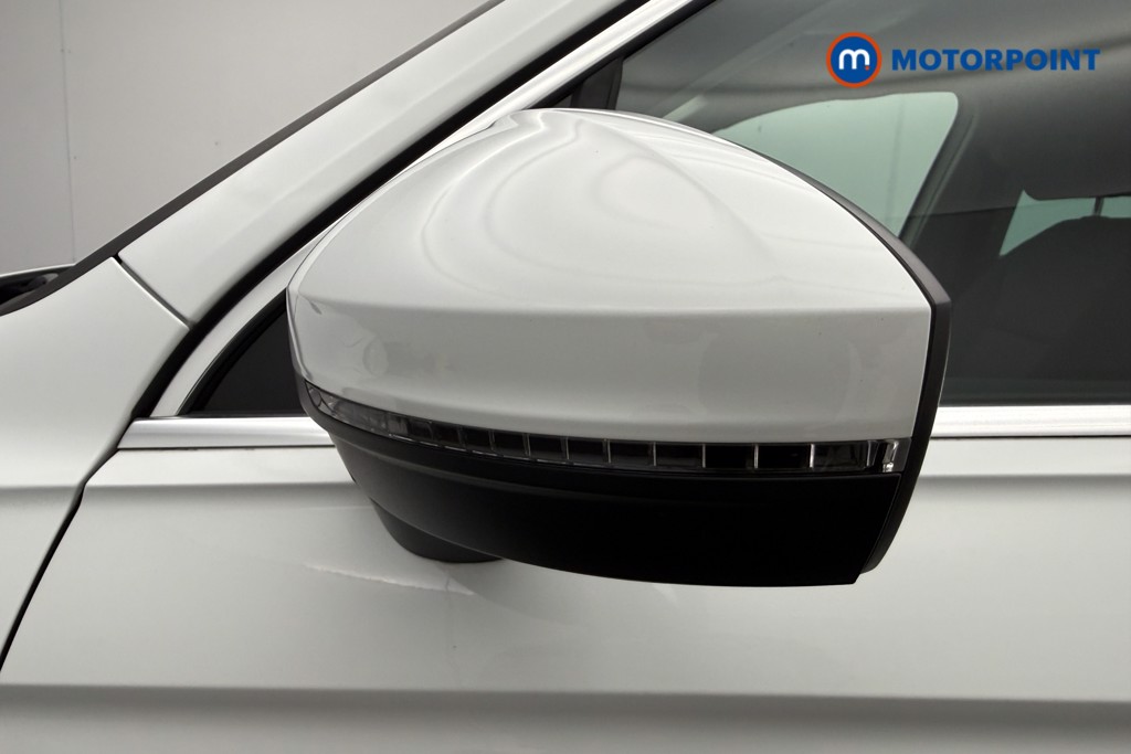 Volkswagen Tiguan Match Manual Diesel SUV - Stock Number (1661974) - 2nd supplementary image