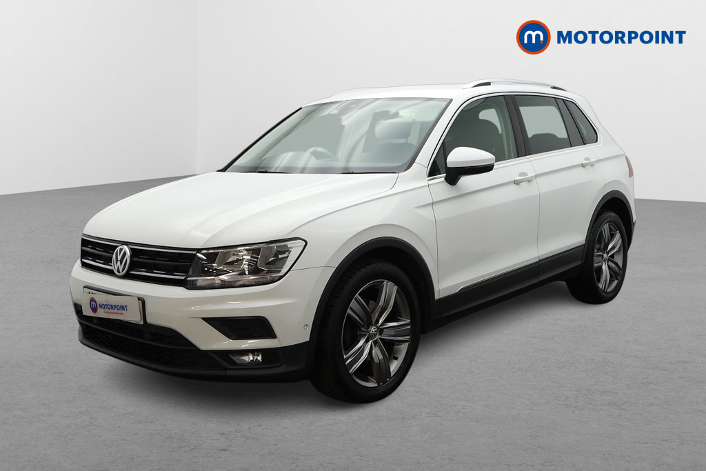 Volkswagen Tiguan Match Manual Diesel SUV - Stock Number (1661974) - Passenger side front corner