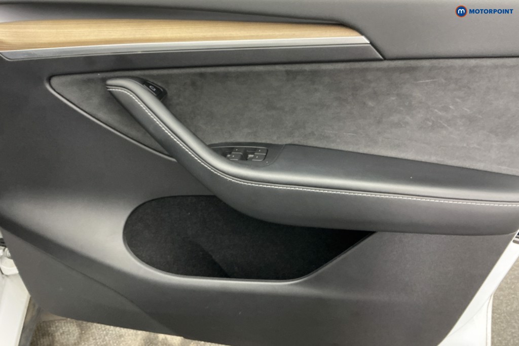 Tesla Model Y Rwd 5Dr Auto Automatic Electric SUV - Stock Number (1662710) - 15th supplementary image