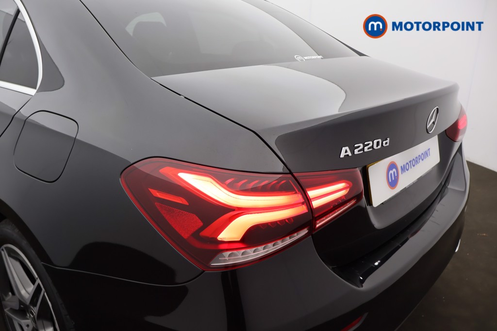 Mercedes-Benz A Class Amg Line Automatic Diesel Saloon - Stock Number (1663621) - 26th supplementary image