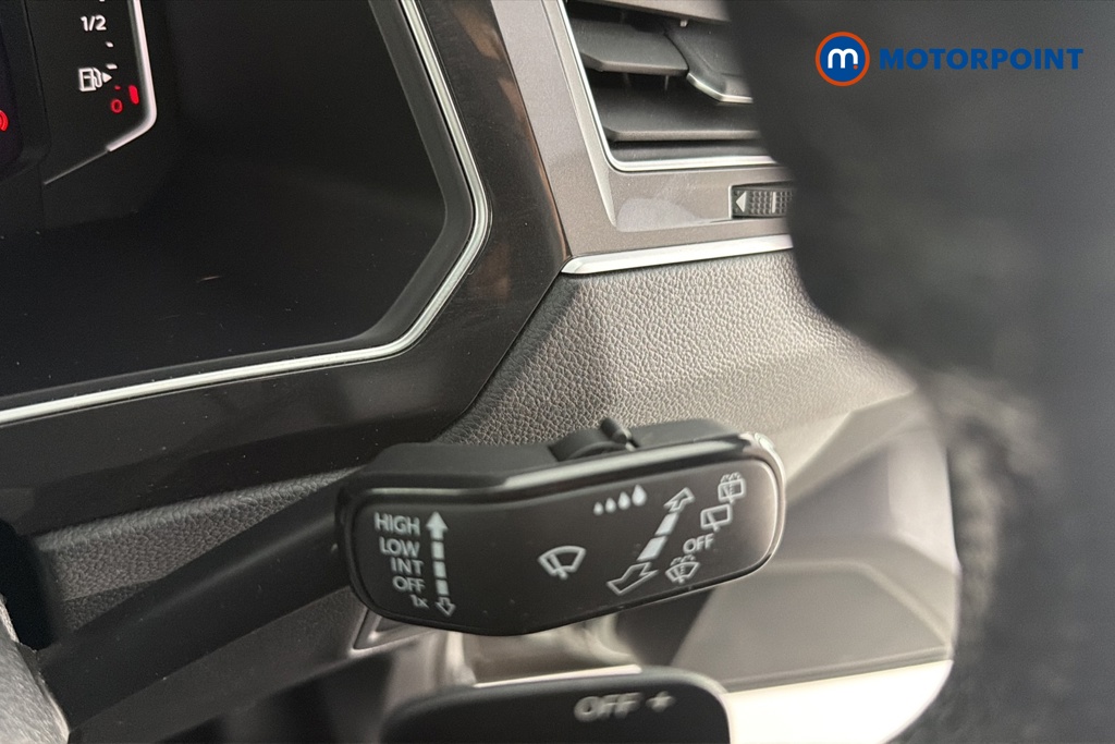 Volkswagen Tiguan R-Line Automatic Petrol SUV - Stock Number (1663818) - 6th supplementary image