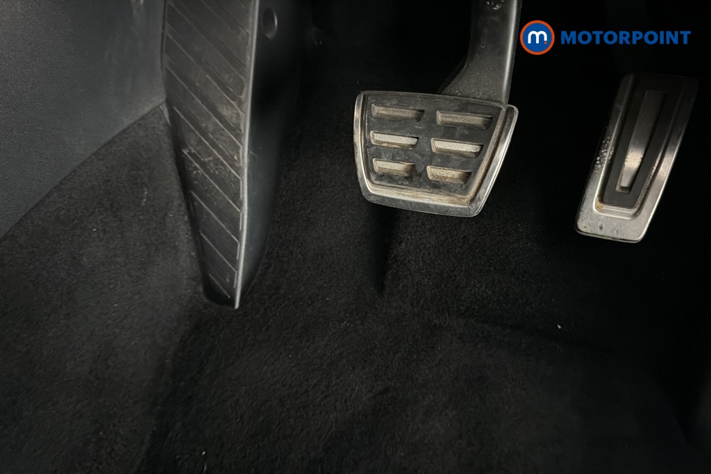 Volkswagen Tiguan R-Line Automatic Petrol SUV - Stock Number (1663818) - 24th supplementary image