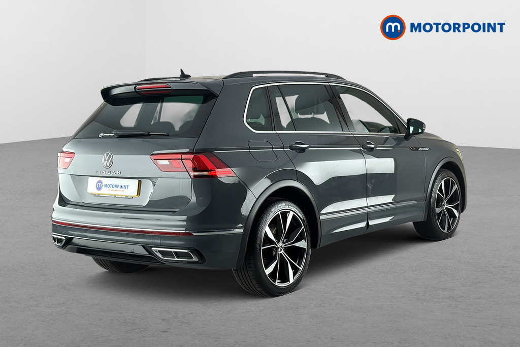 Volkswagen Tiguan R-Line Automatic Petrol SUV - Stock Number (1663818) - Passenger side rear corner