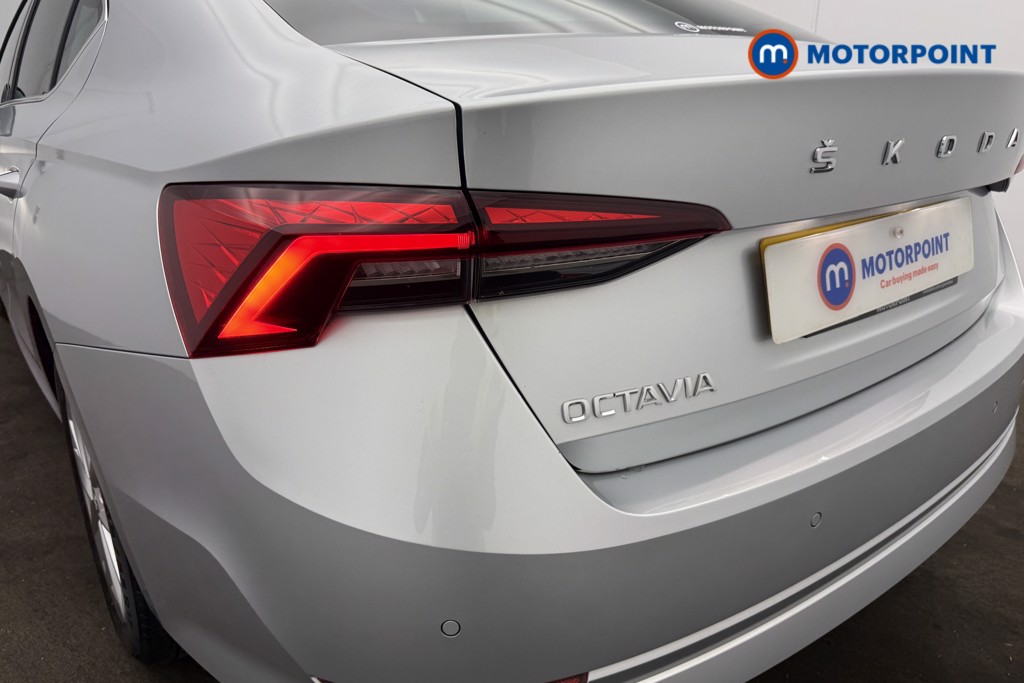 Skoda Octavia Se L Automatic Diesel Hatchback - Stock Number (1664191) - 8th supplementary image