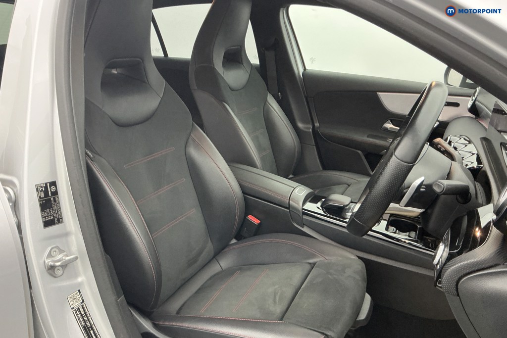 Mercedes-Benz A Class Amg Line Automatic Diesel Hatchback - Stock Number (1664253) - 5th supplementary image