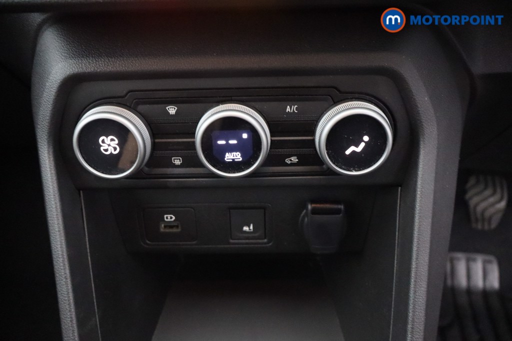 Dacia Sandero Stepway Extreme Manual Petrol Hatchback - Stock Number (1664583) - 16th supplementary image