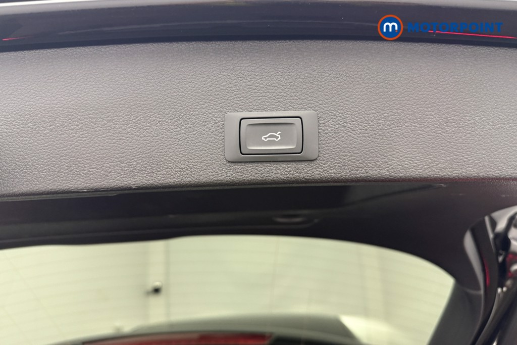 Audi Q2 Black Edition Automatic Petrol SUV - Stock Number (1664947) - 14th supplementary image