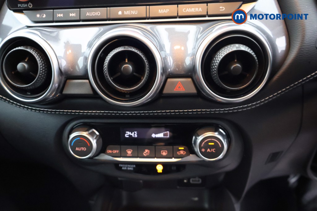 Nissan Juke N-Connecta Automatic Petrol SUV - Stock Number (1665096) - 10th supplementary image