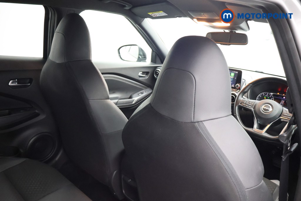 Nissan Juke N-Connecta Automatic Petrol SUV - Stock Number (1665096) - 18th supplementary image