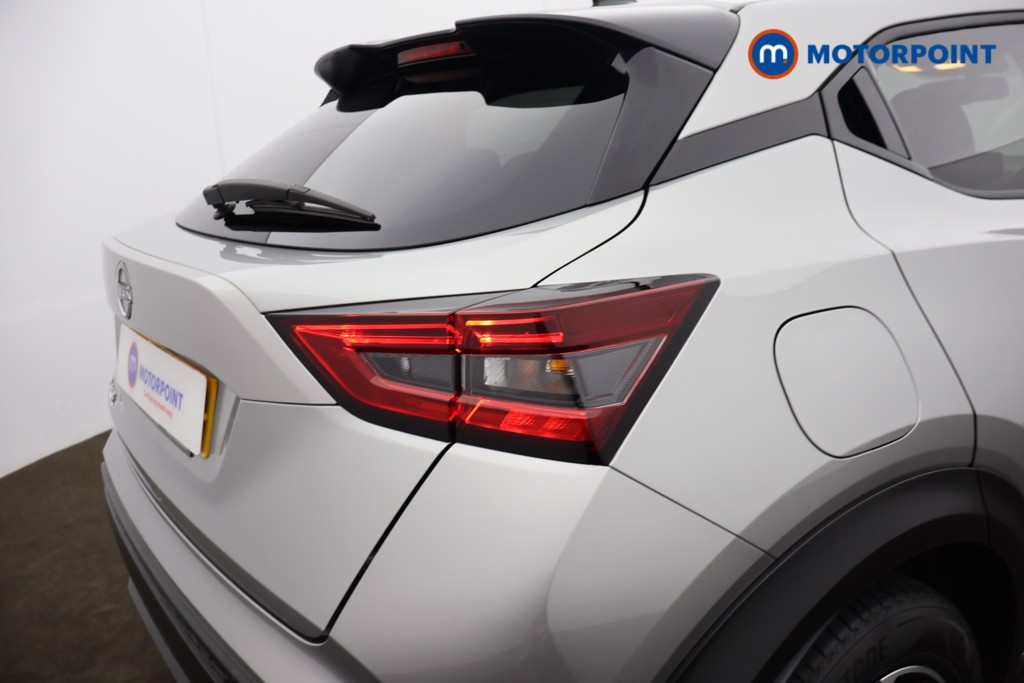 Nissan Juke N-Connecta Automatic Petrol SUV - Stock Number (1665096) - 27th supplementary image