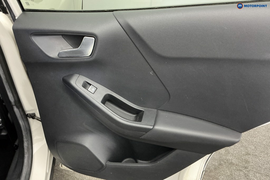 Ford Puma St-Line X First Edition Manual Petrol SUV - Stock Number (1665491) - 21st supplementary image