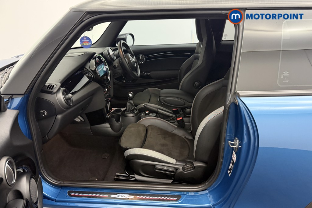 Mini Hatchback Cooper Sport Manual Petrol Hatchback - Stock Number (1665509) - 1st supplementary image