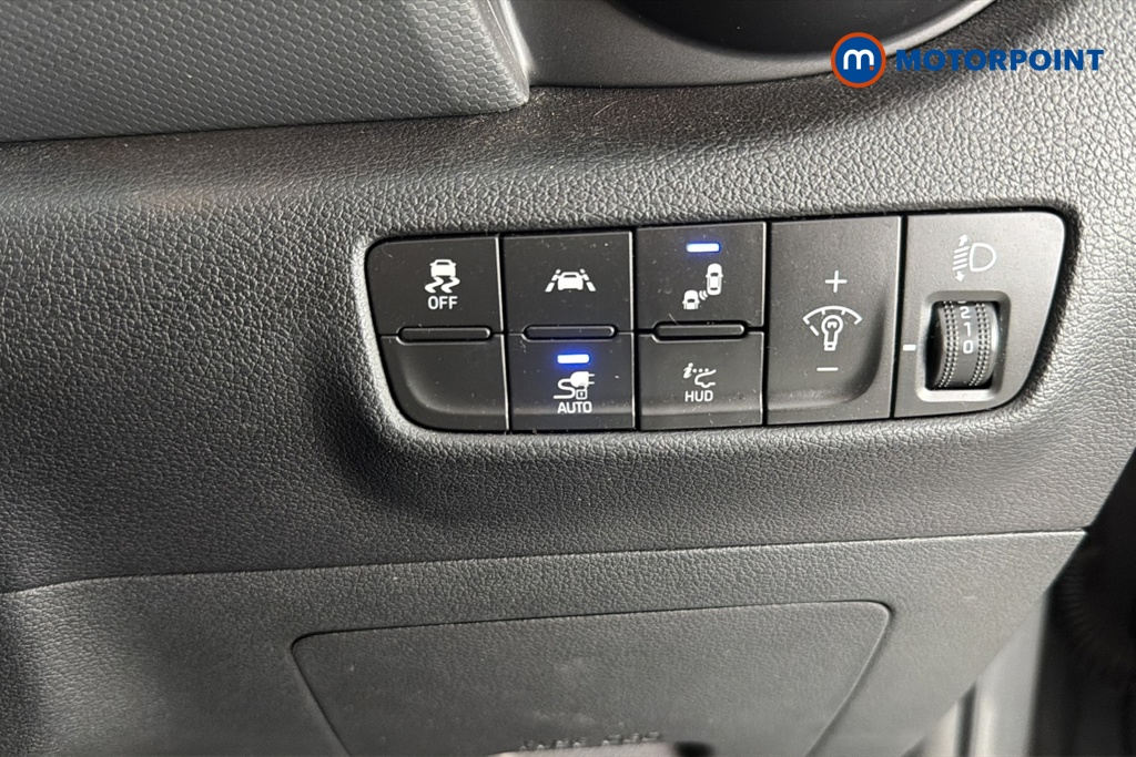 Hyundai Kona Premium Se Automatic Electric SUV - Stock Number (1665511) - 11th supplementary image