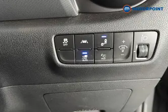 Hyundai Kona Premium Se Automatic Electric SUV - Stock Number (1665511) - 11th supplementary image