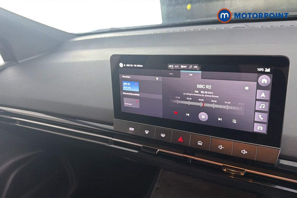Mg Motor Uk MG4 Trophy Automatic Electric SUV - Stock Number (1665584) - 8th supplementary image