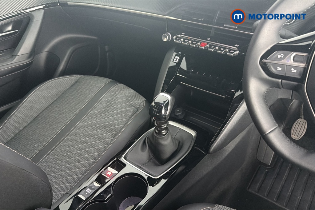 Peugeot 2008 Allure Manual Petrol SUV - Stock Number (1665819) - 15th supplementary image