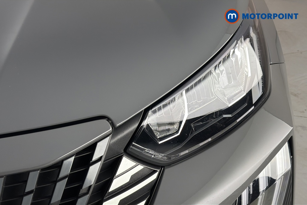 Peugeot 2008 Allure Manual Petrol SUV - Stock Number (1665909) - 42nd supplementary image