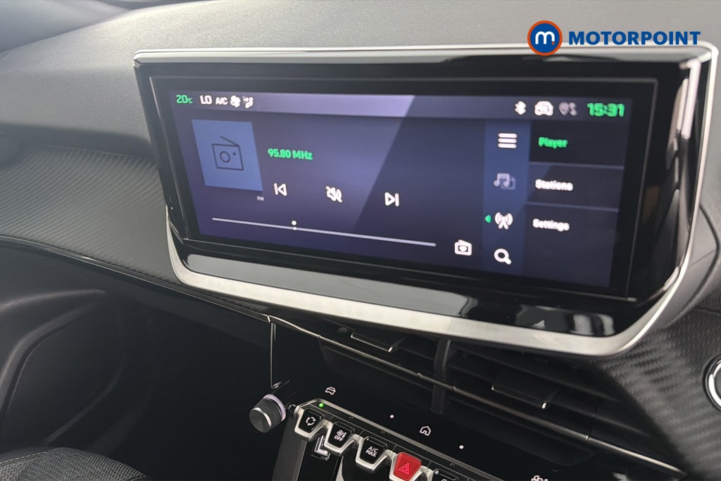 Peugeot 2008 Allure Manual Petrol SUV - Stock Number (1665914) - 8th supplementary image