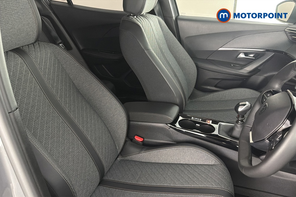 Peugeot 2008 Allure Manual Petrol SUV - Stock Number (1665914) - 22nd supplementary image